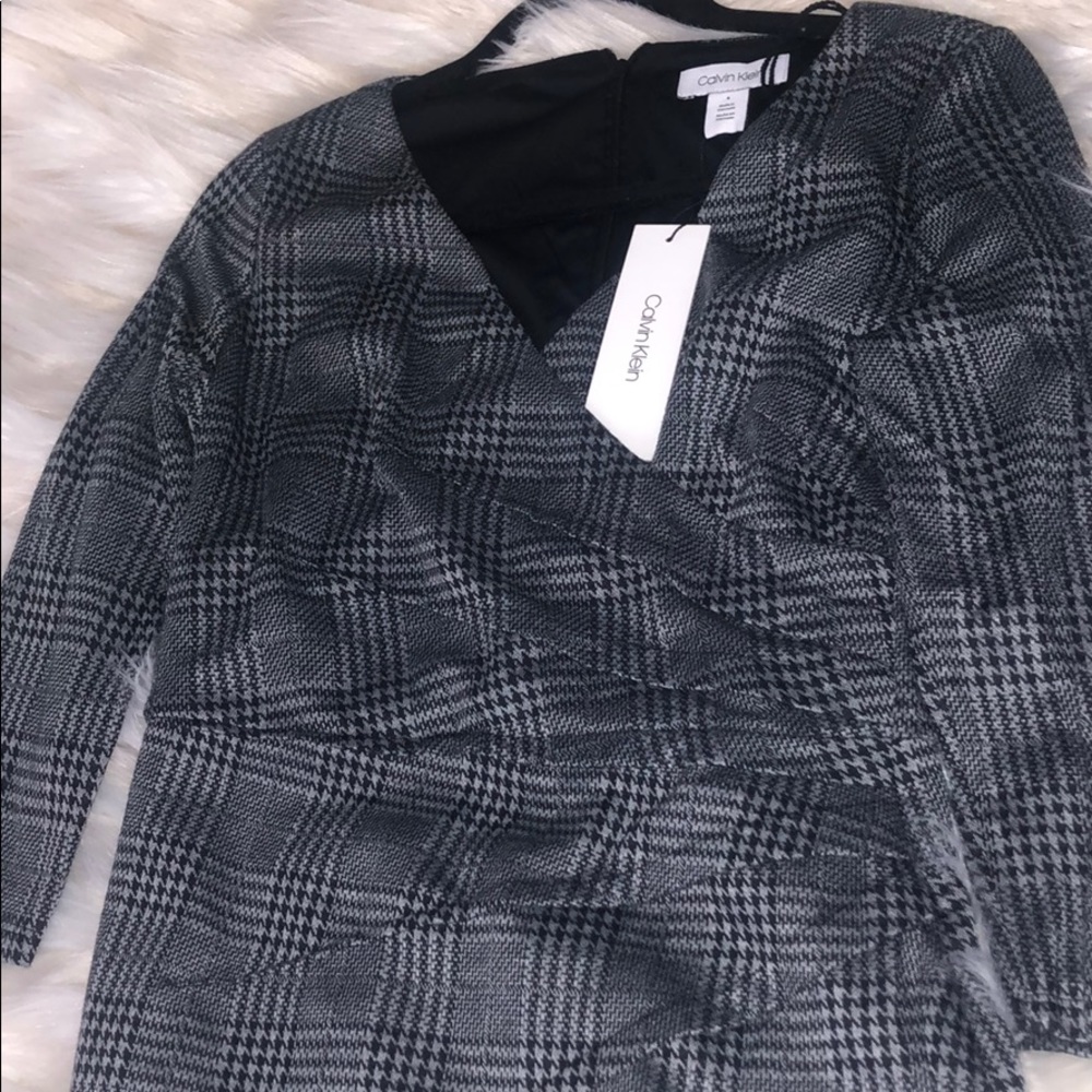 Calvin Klein, size 4 dress, never worn!